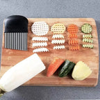 Crinkle Cutting Knife