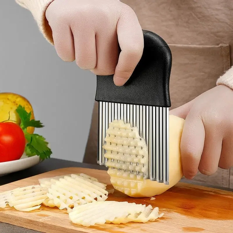 Crinkle Cutting Knife